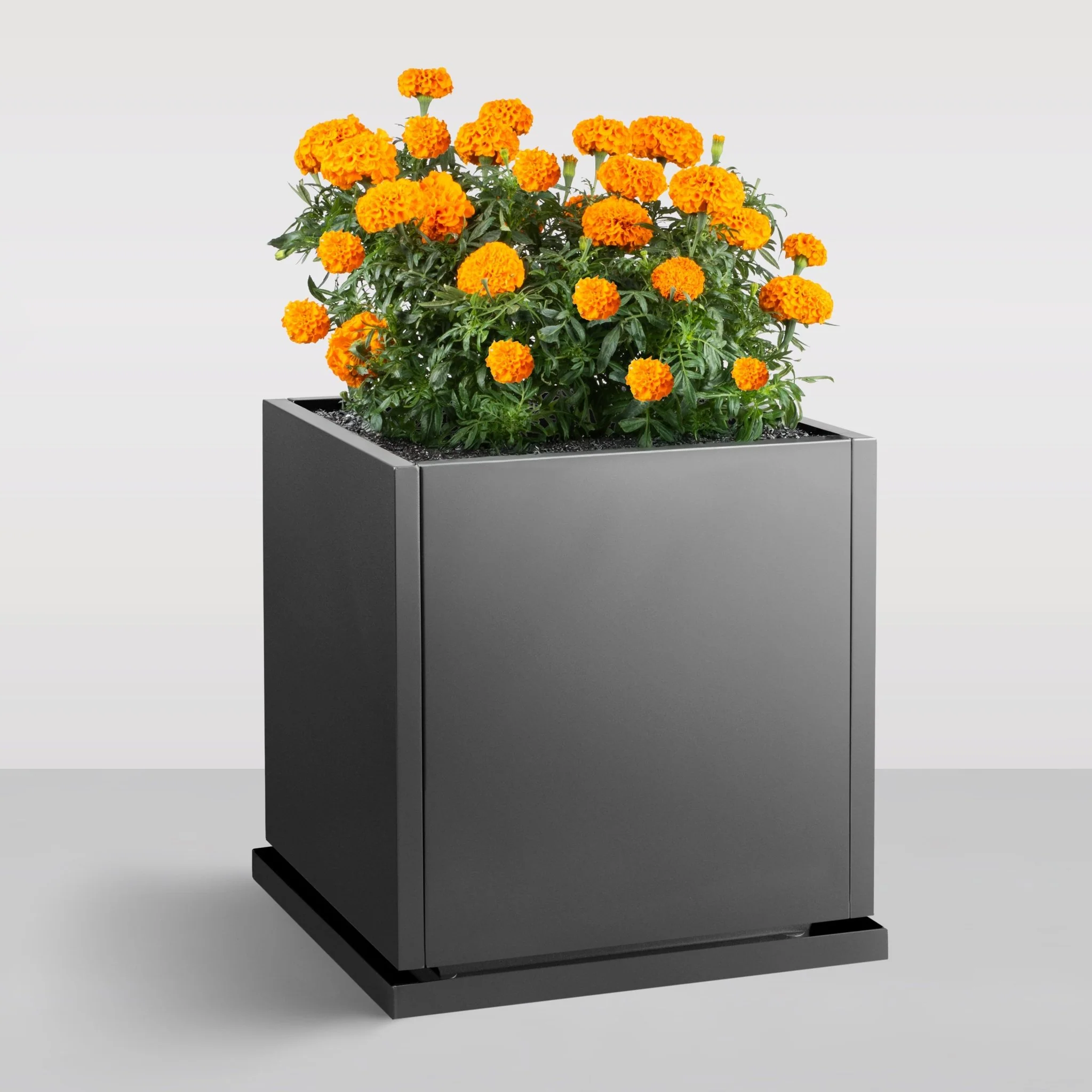 H Potter Willow 17" Gray Square Metal Planter with Drip Tray | Indoor Outdoor Planter - Image 8