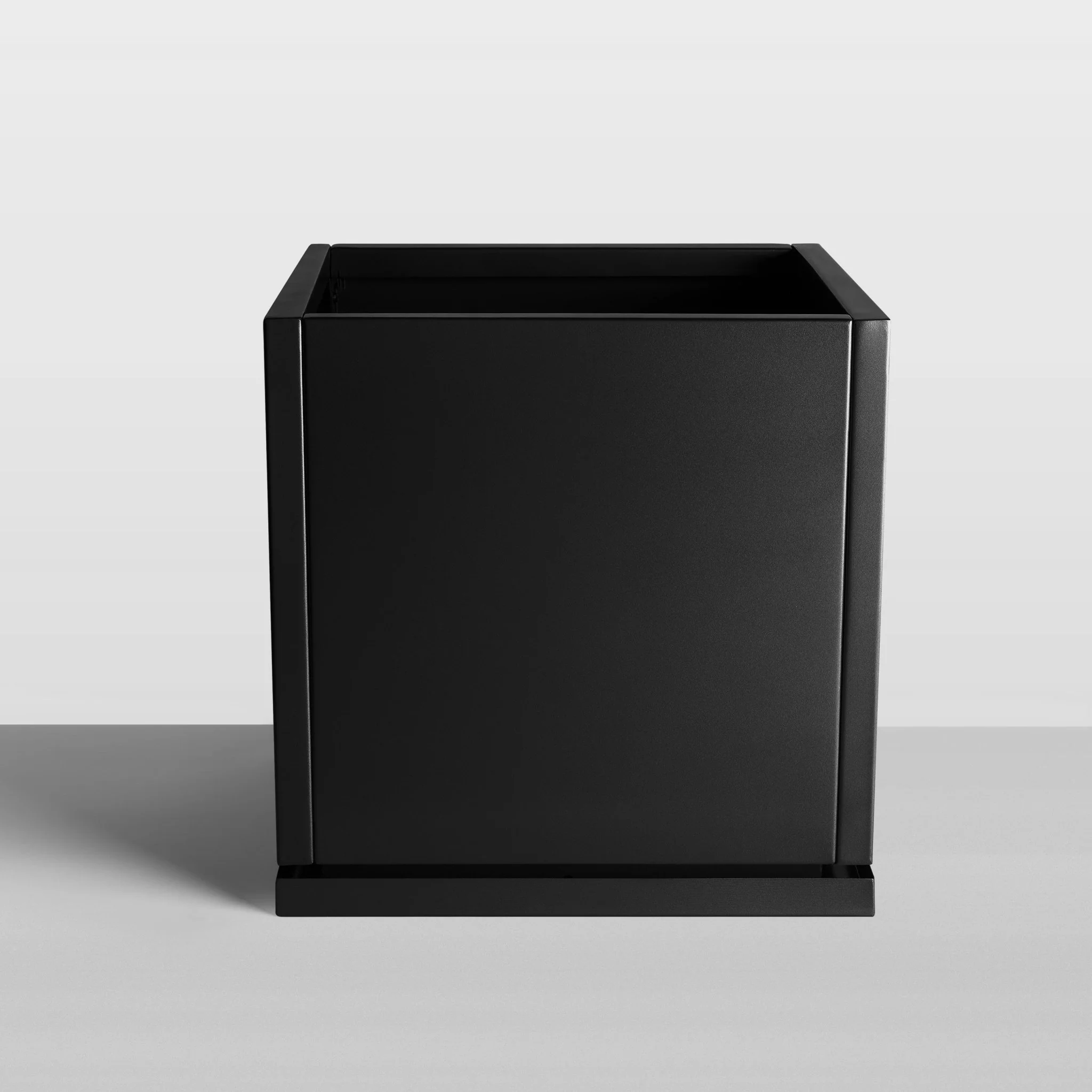 H Potter 20" Laurel Black Square Metal Planter with Drip Tray | Indoor Outdoor Planter - Image 8