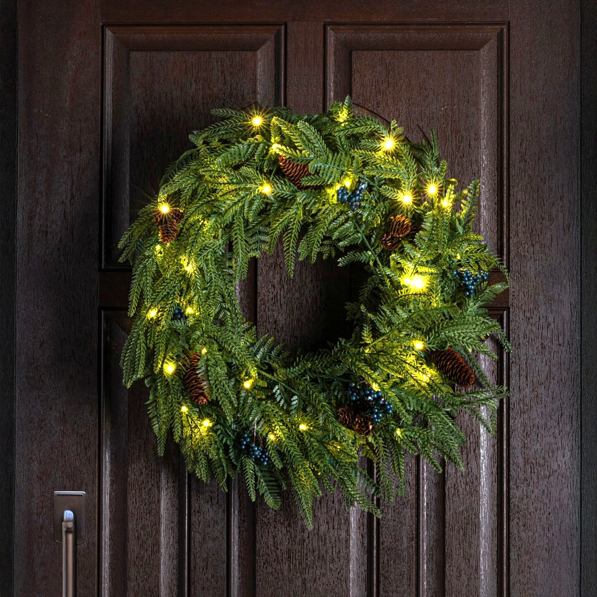 H Potter - Faux Hawthorne Evergreen Wreath & Garlands Set - Image 2