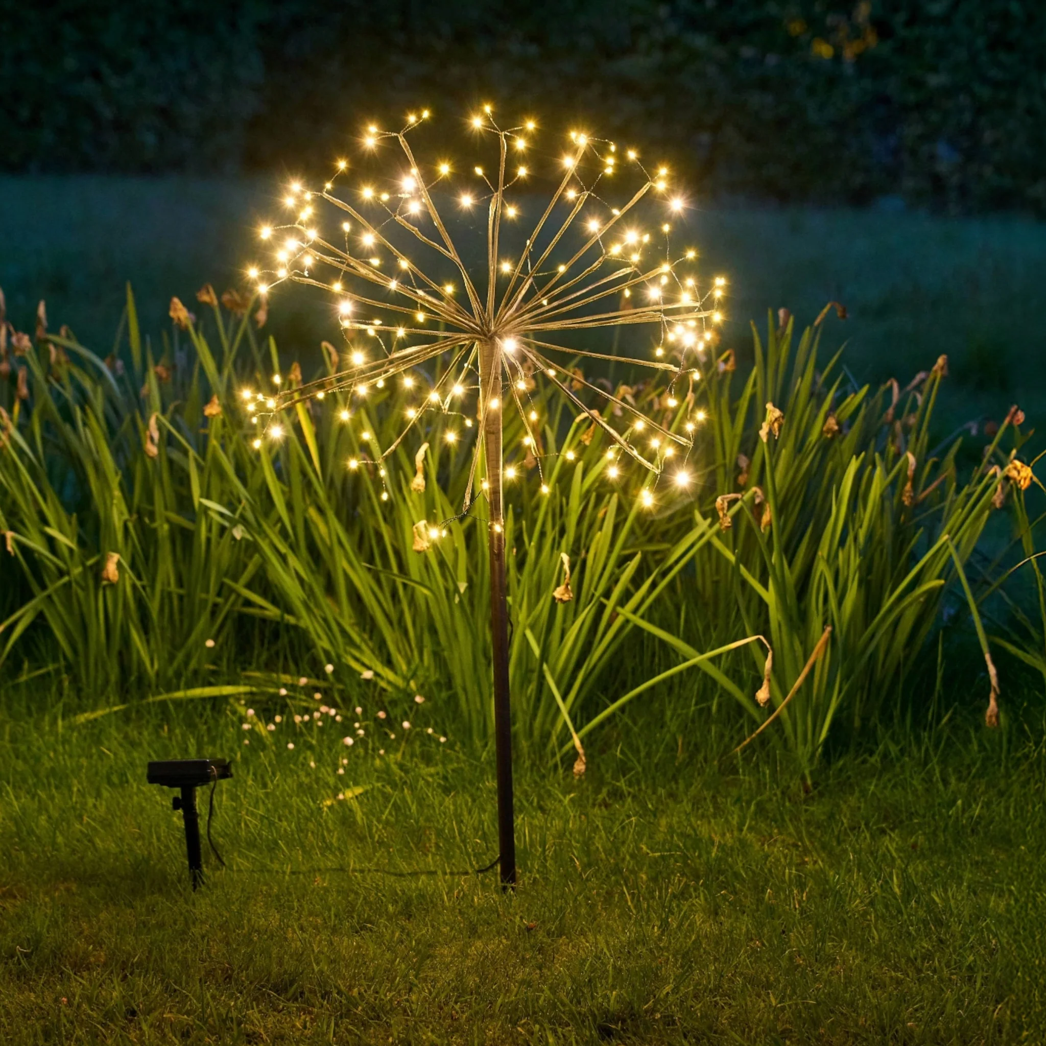H Potter Solar Golden Bloom Garden Light Large - Image 7
