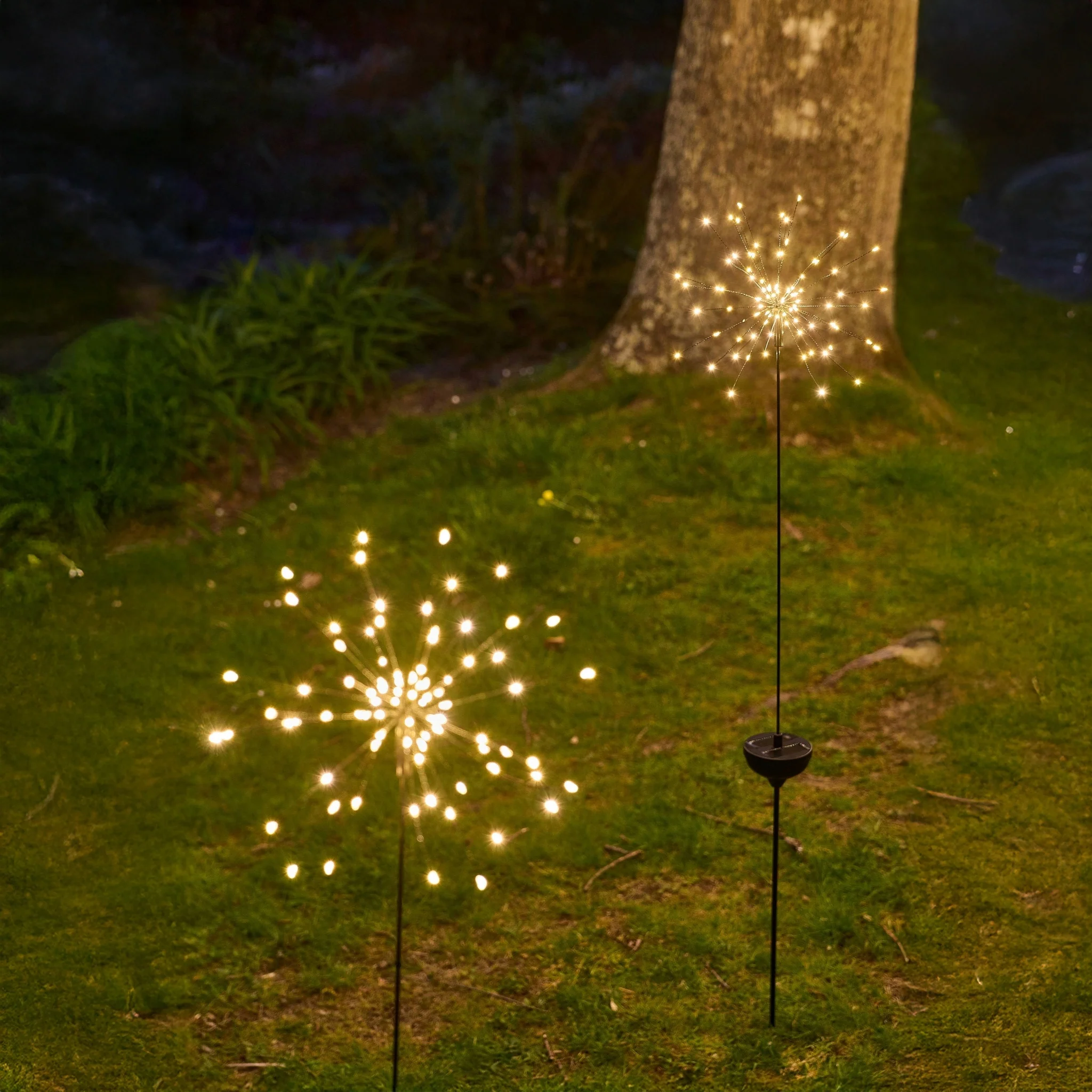 H Potter Solar Sparkle Stake Light – 90 LED Outdoor Solar Garden Light - Image 6