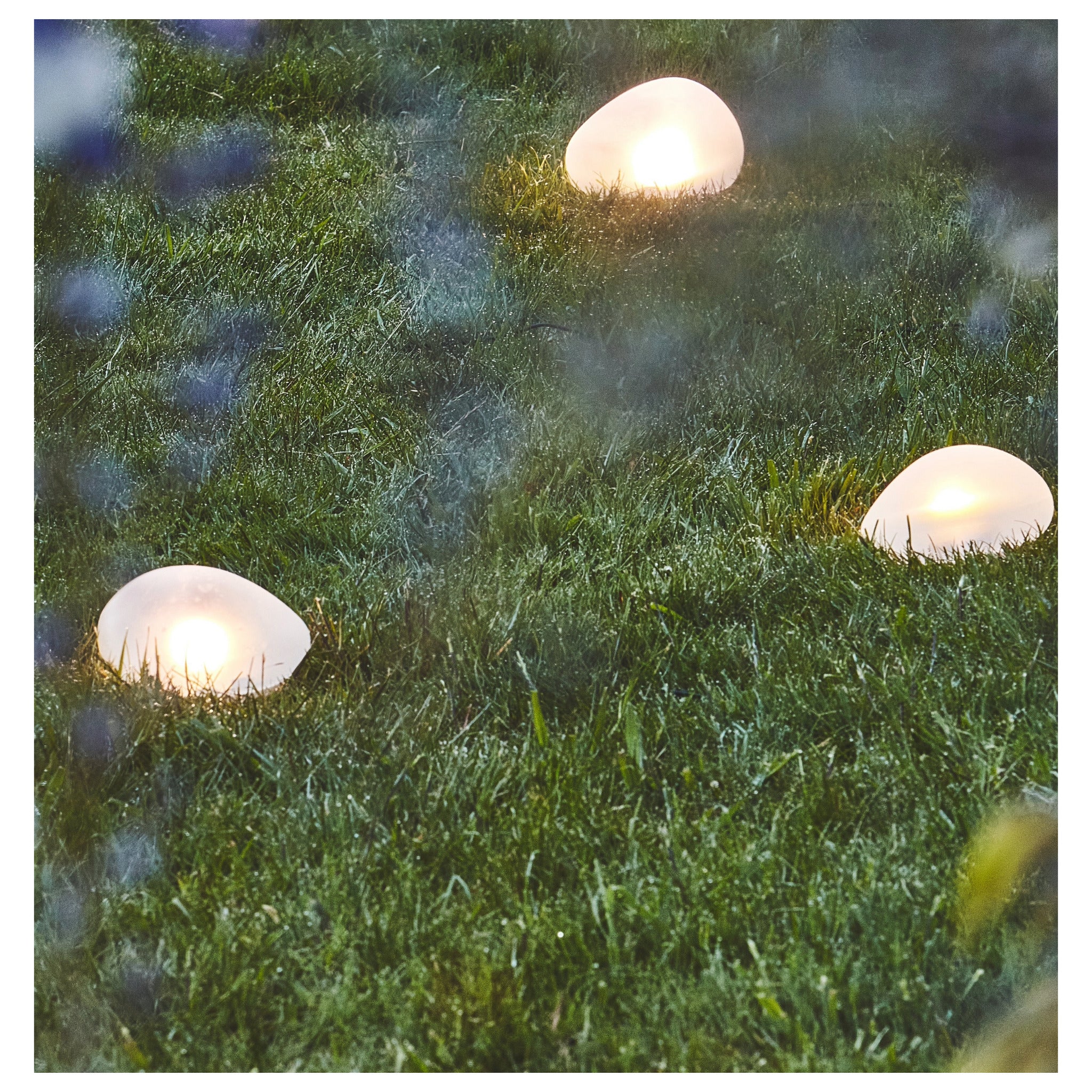 H Potter Solar Glass Riverstone Rock Light – Warm LED Outdoor Garden Accent (Large or Small) - Image 9